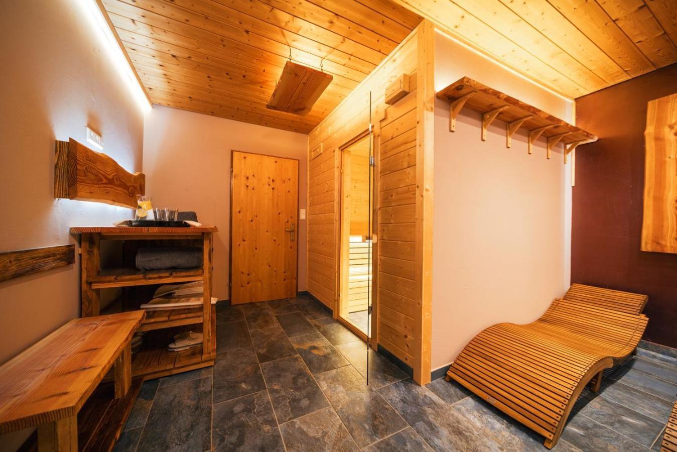 Boutique Hotel And Apartments Pension Sternen Тодтмос Екстериор снимка